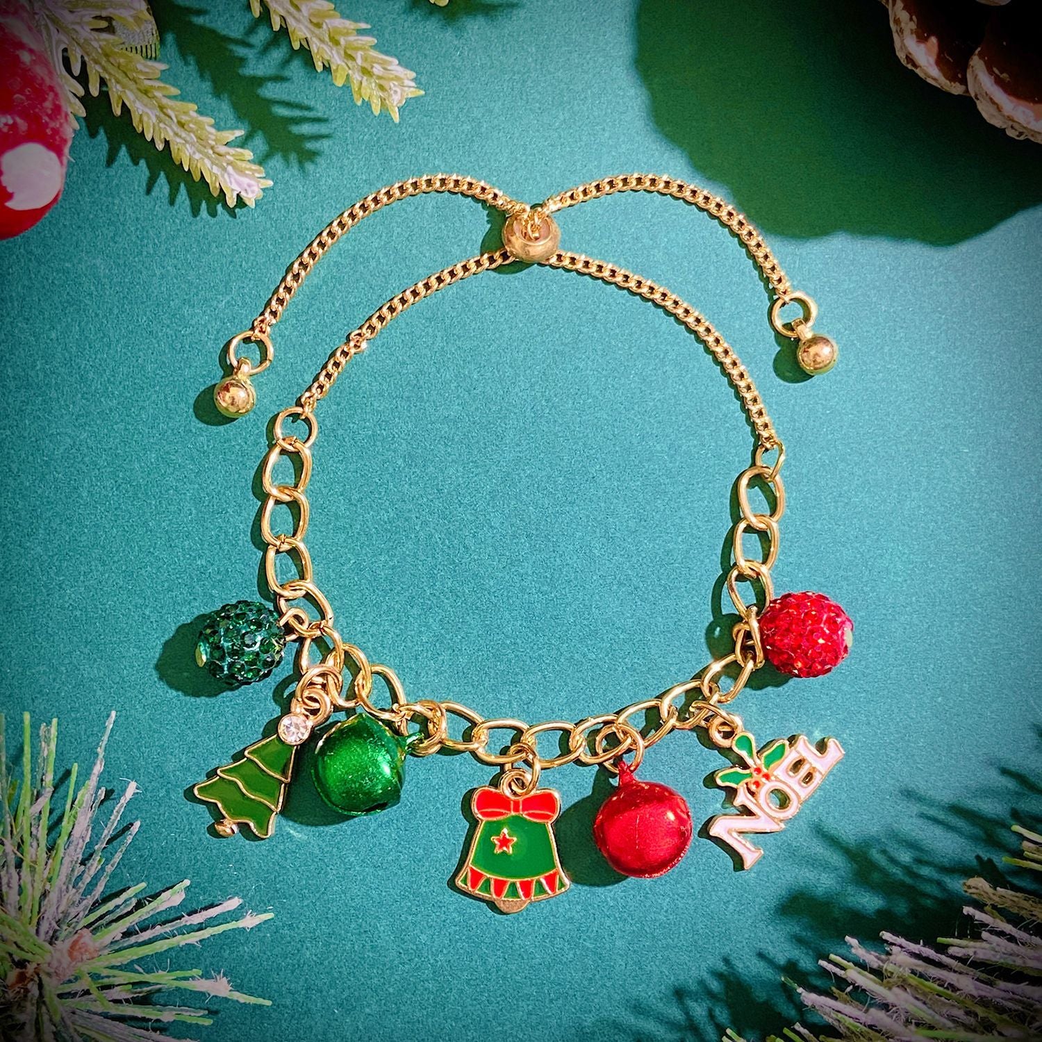 Wholesale Christmas Creative Snowflake Elk Bell Santa Claus Pull-out Alloy Bracelet