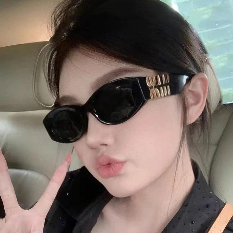 Wholesale Oval frame personalized letter sunglasses