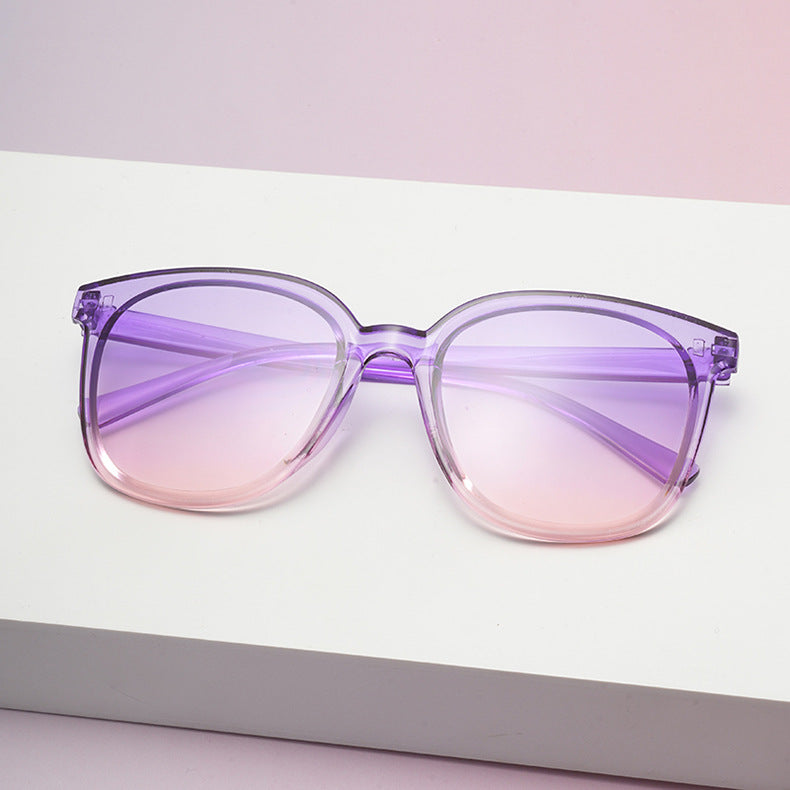 Wholesale fashion box generous simple and comfortable anti-ultraviolet sunglasses