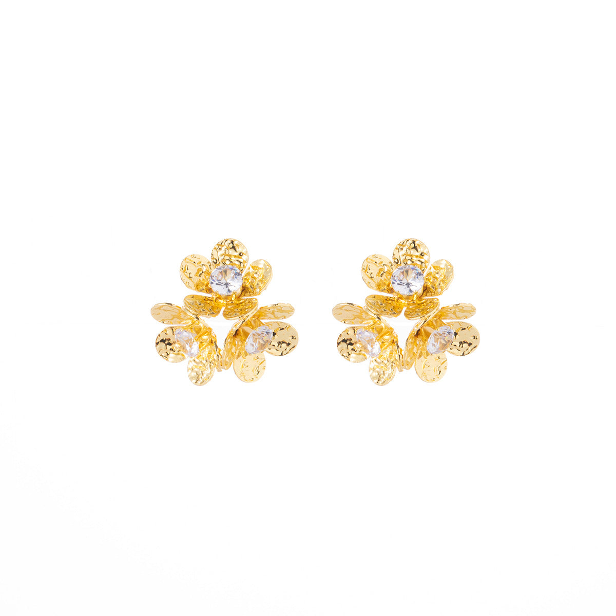 Wholesale Silver Needle Metal Style Diamond Three-Dimensional Flower Retro Earrings