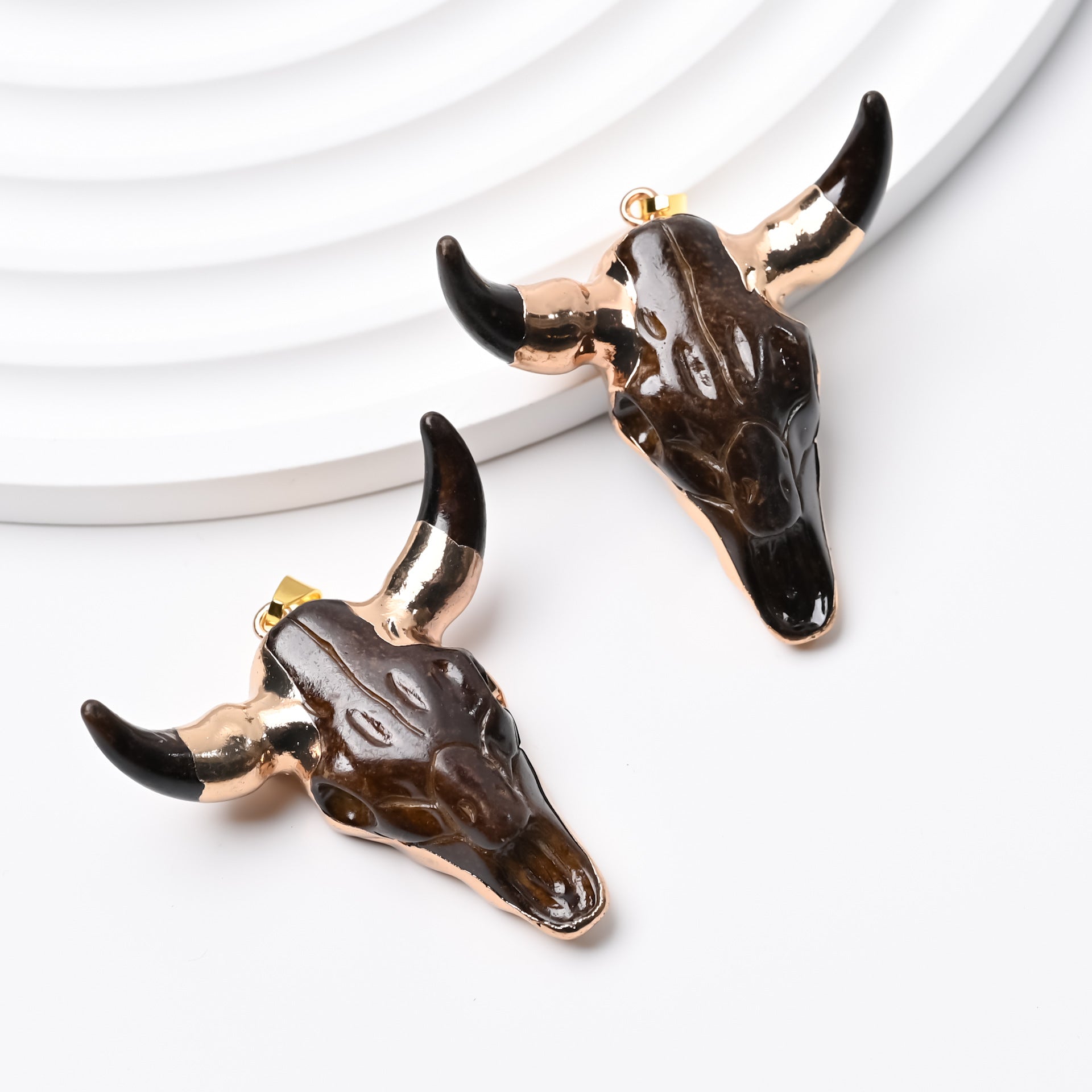 Wholesale Natural stone resin bull head shaped diamond necklace accessories DIY