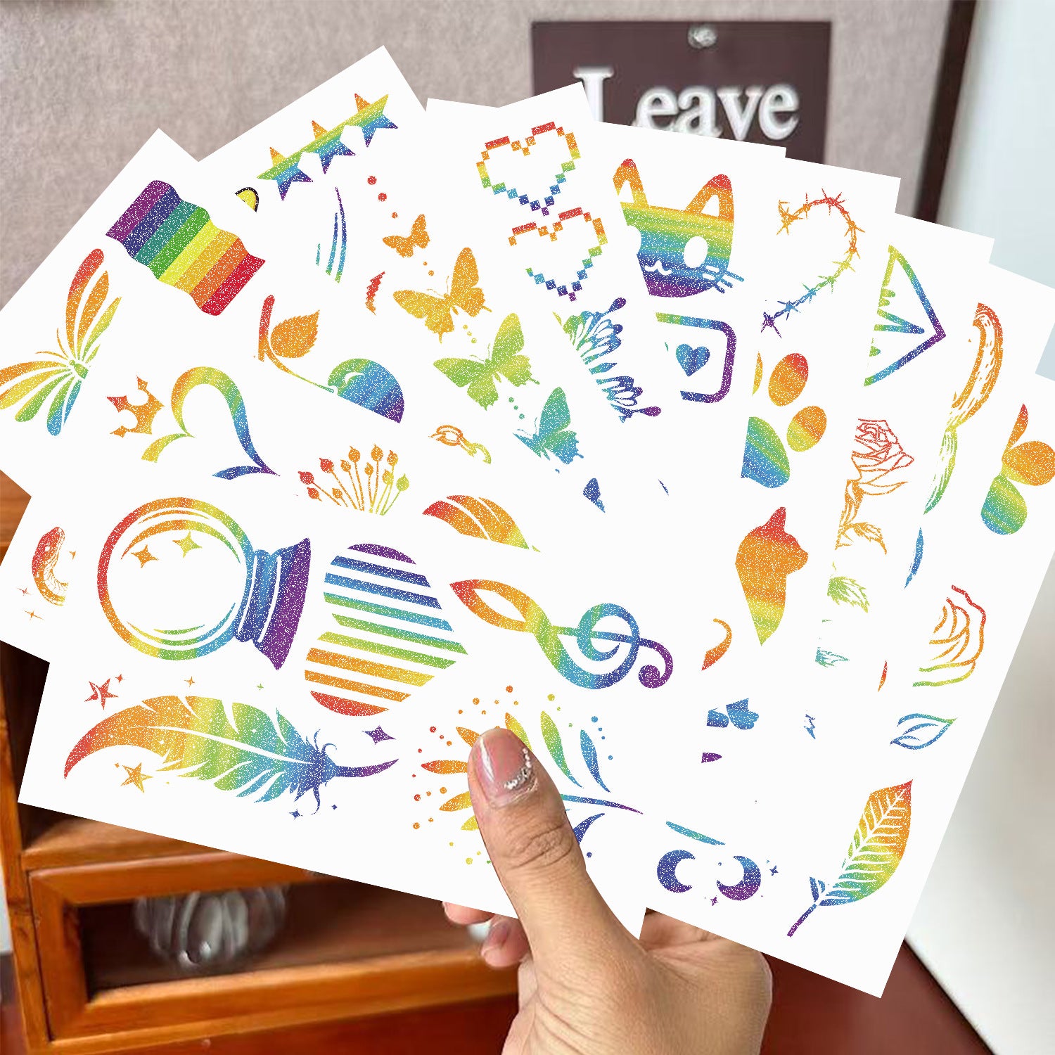 Wholesale 10PCS/PACK New Cartoon Colorful Rainbow Series Glitter Tattoo Stickers Waterproof Party Party Gift Funny Fun Face Stickers