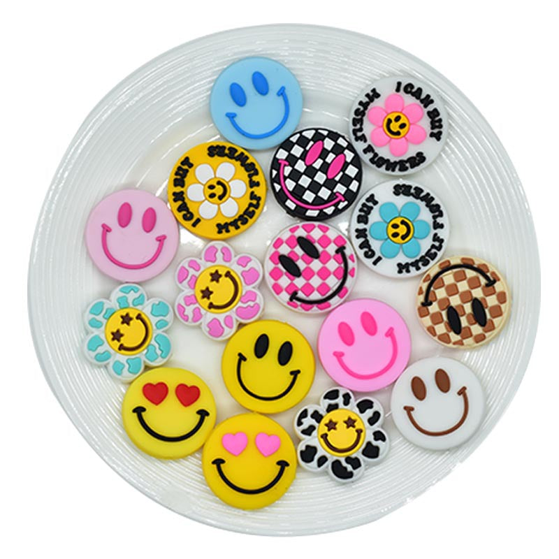 Wholesale Random 100pcs Cute smiley face expressions Focal Beads