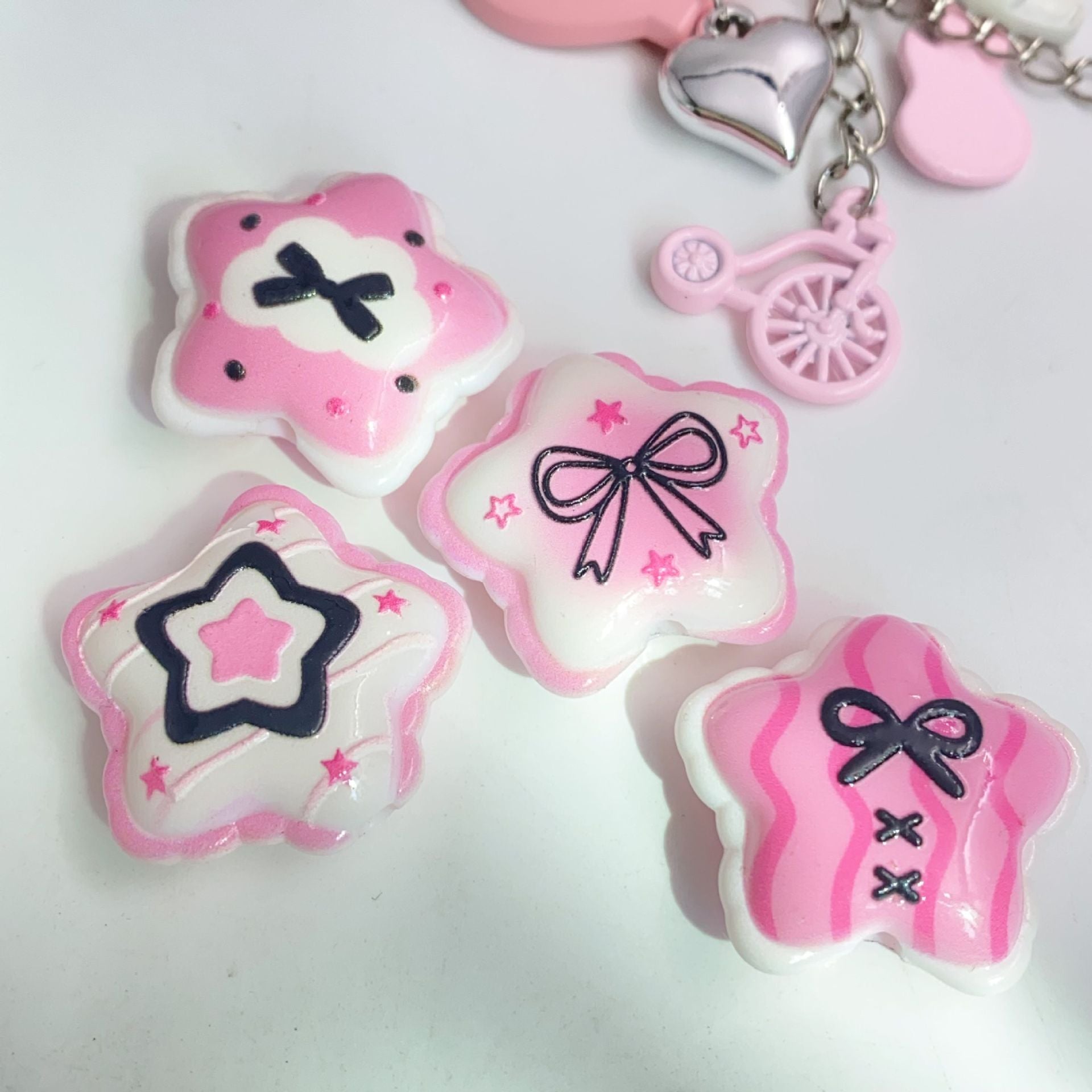 Wholesale 10pcs Double-sided embossed five-pointed star DIY beads