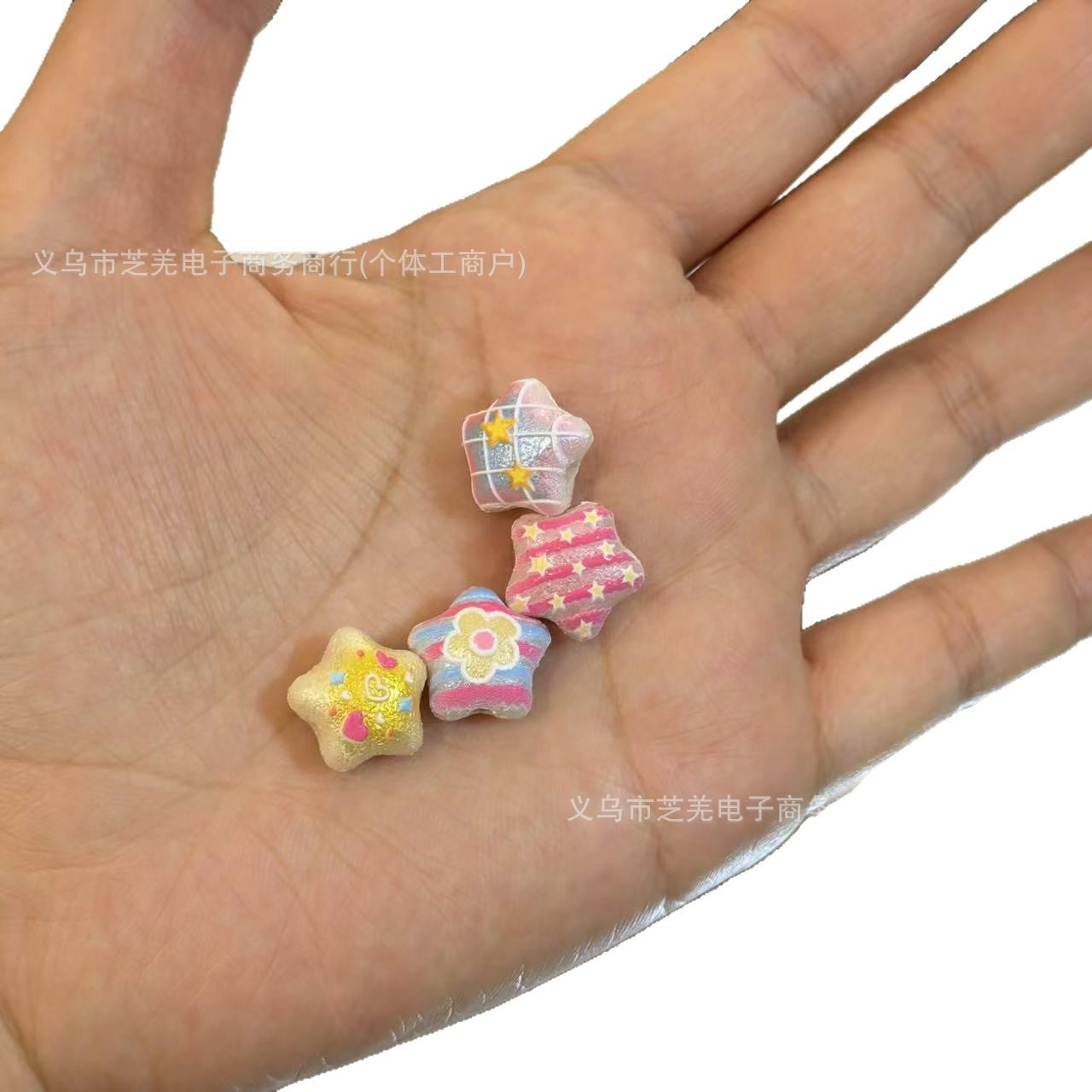 Wholesale 10pcs embossed silk flower grid star Acrylic Beads