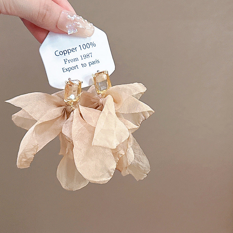 Wholesale Fabric flower super fairy handmade beaded fairy small fresh flower silver needle earrings