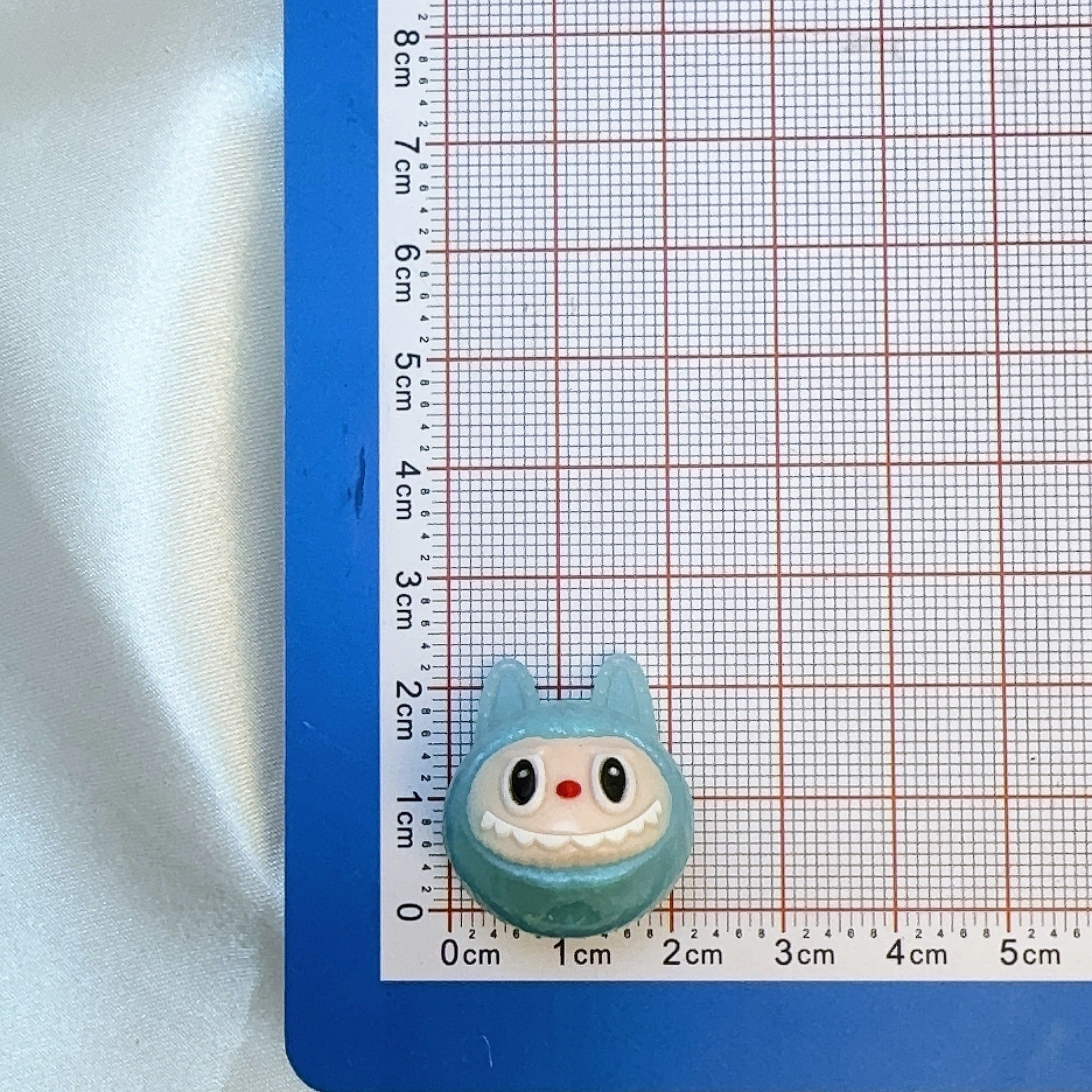 Wholesale 5pcs/pack DIY Soft Rubber Straight Hole Beads for Mobile Phone Chain Monster Doll OLY Exclusive