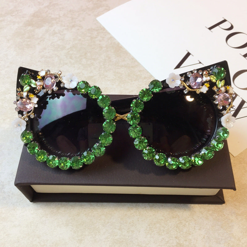 Wholesale Flower Metal Diamond Exaggerated Cat Eye Sunglasses