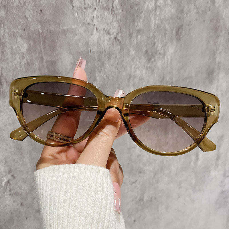 Wholesale Retro Cat Eye Sunglasses