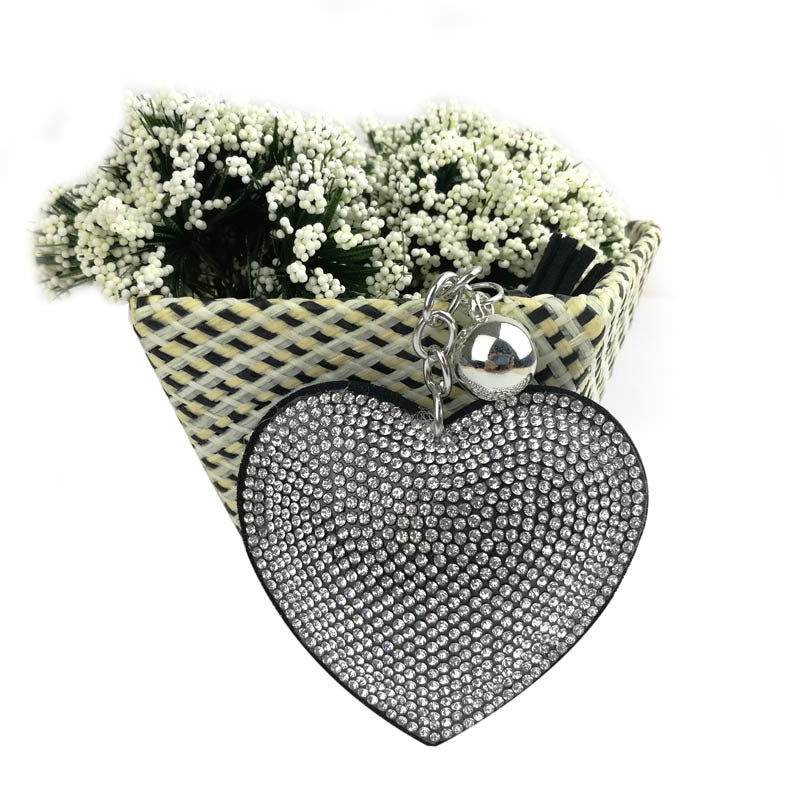 Wholesale 4pcs flannel Diamond-embedded peach heart love keychain