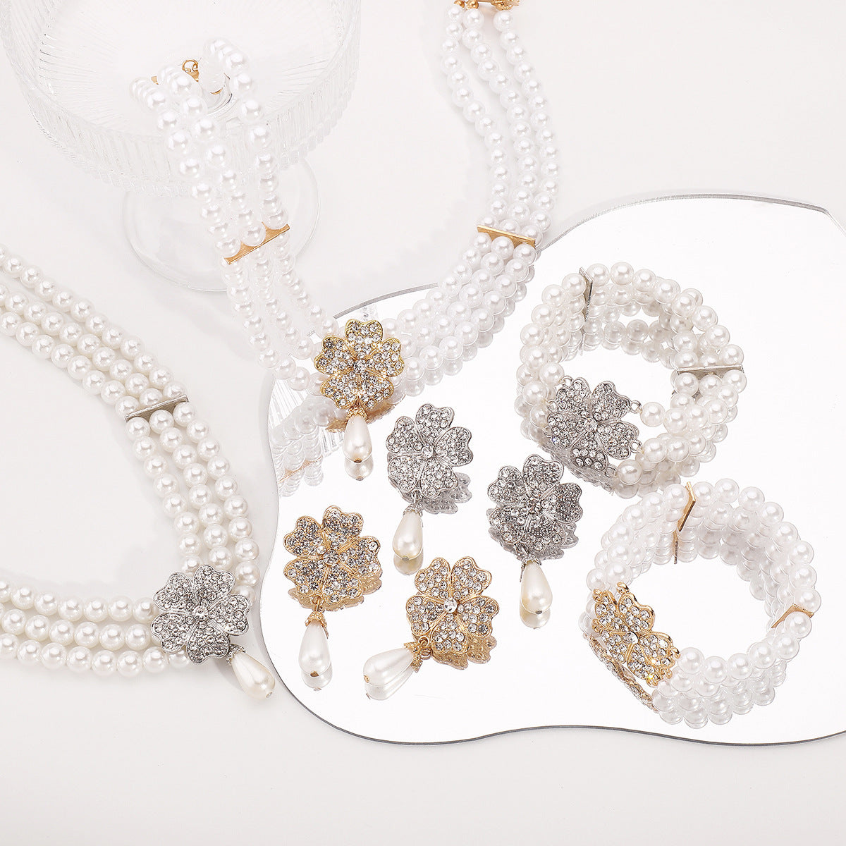 Wholesale Flower Diamond White Pearl Earrings Bracelet Necklace