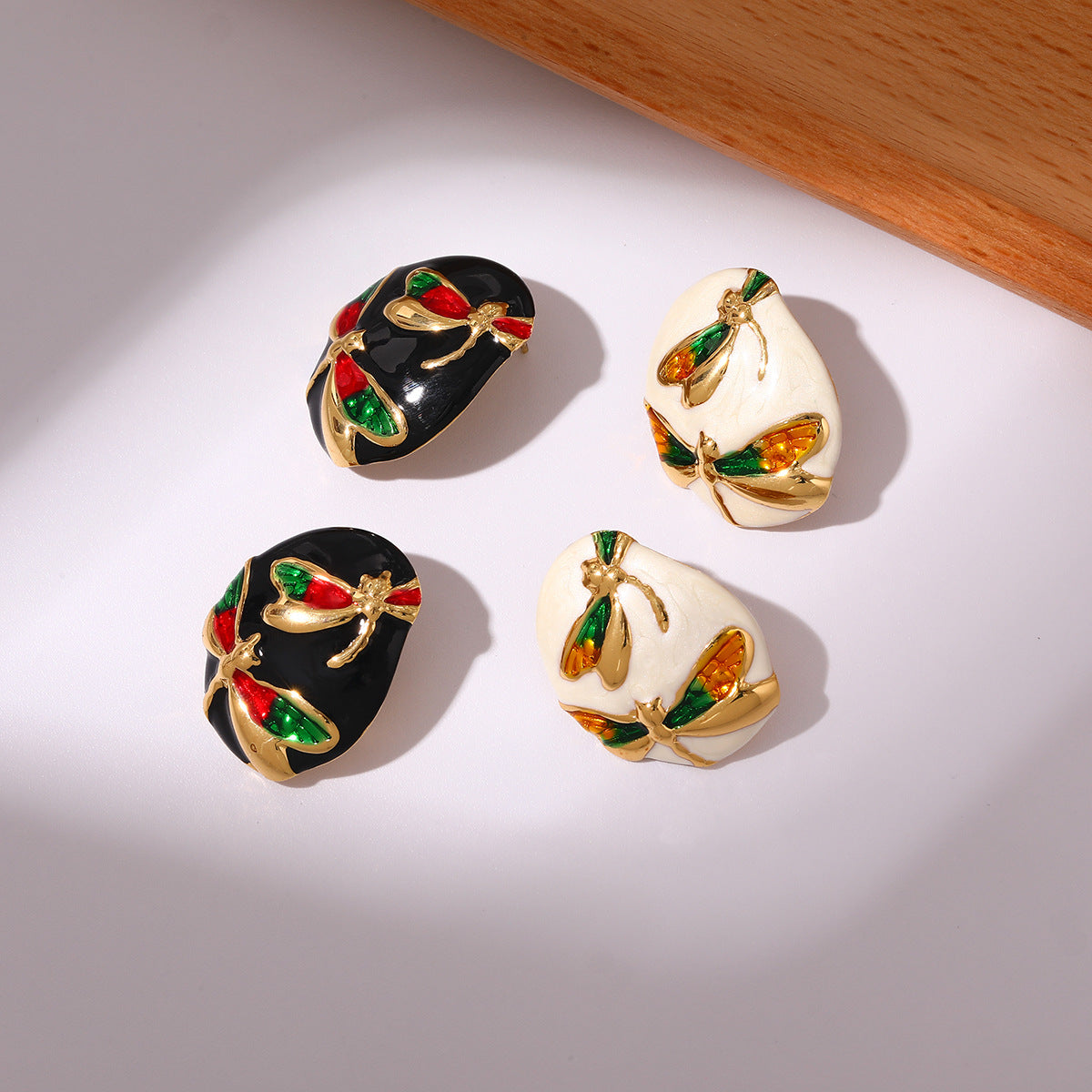 Wholesale Stainless steel stud earrings with enamel