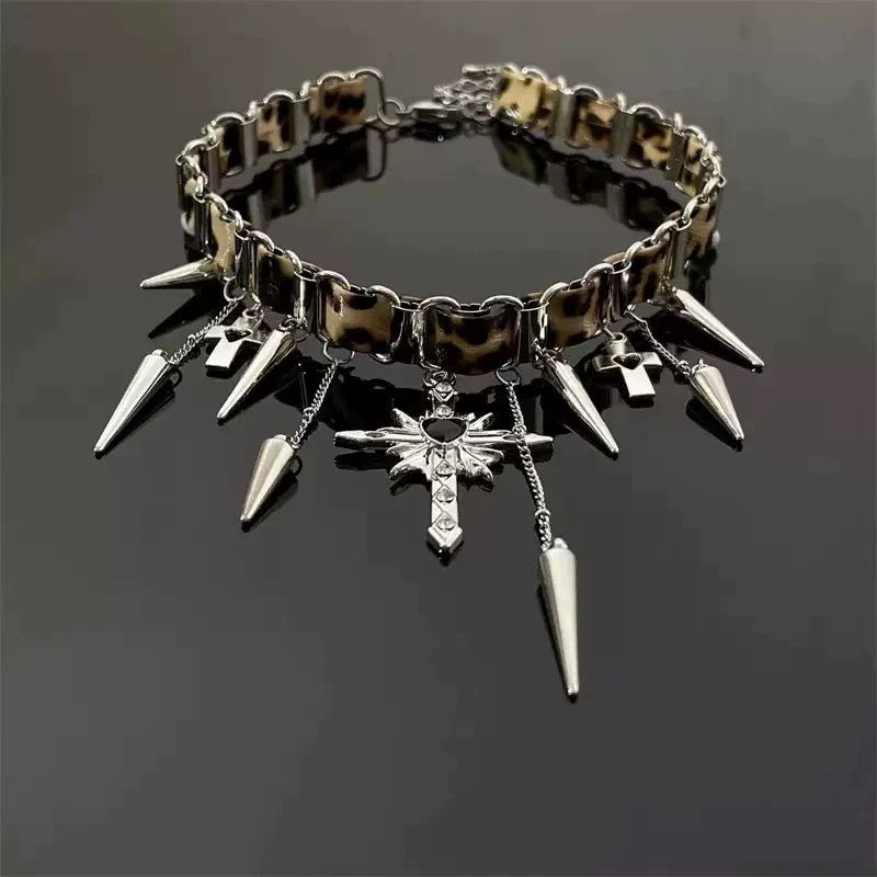 Wholesale Dark Punk Geometric Choker Rivet Collar Necklace