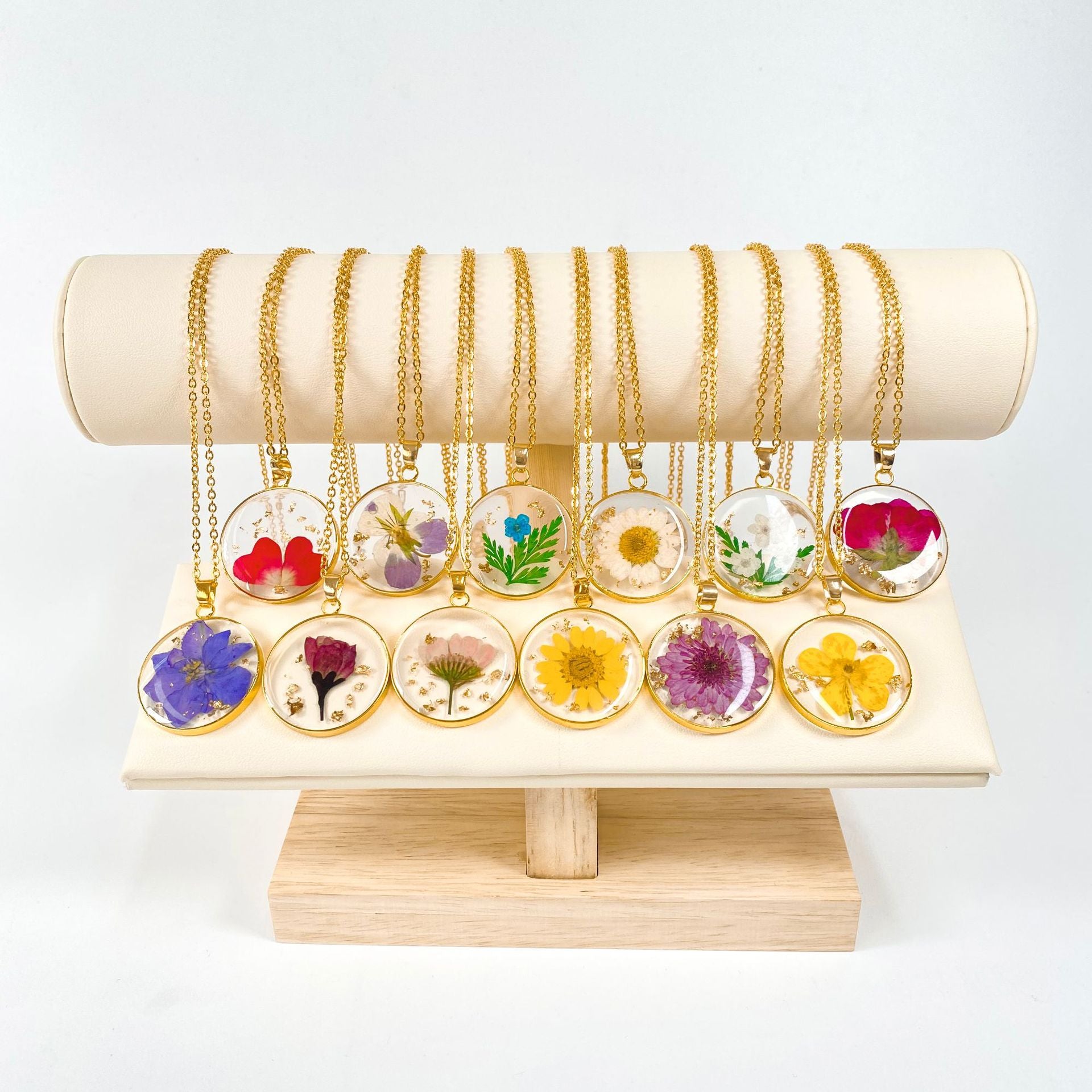 Wholesale 6pcs Resin Creative Birthday Month Dried Flower Necklace