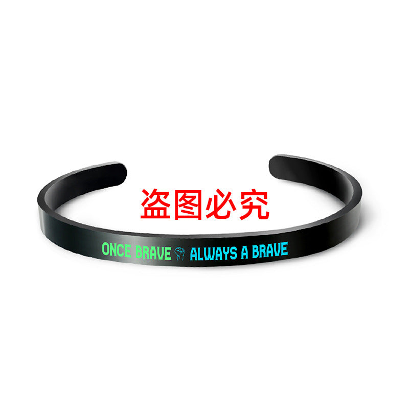 Wholesale Family Inspirational Phrases Engraved Stainless Steel Necklace