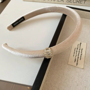 Wholesale Full of diamonds, super sparkling, elegant, fashionable and versatile colored diamond hair pressing headband