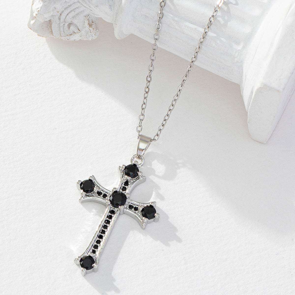 Wholesale Gilded Cross Geometry Zircon Vintage Pearl Necklace