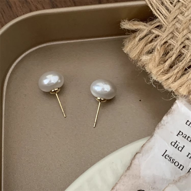 Wholesale 8-14mm milk white pearl round earrings