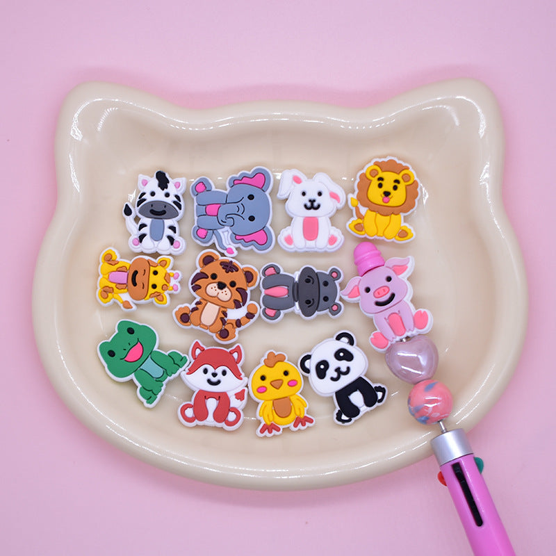 Wholesale Random 100pcs  Cartoon Animal World  Focal Beads