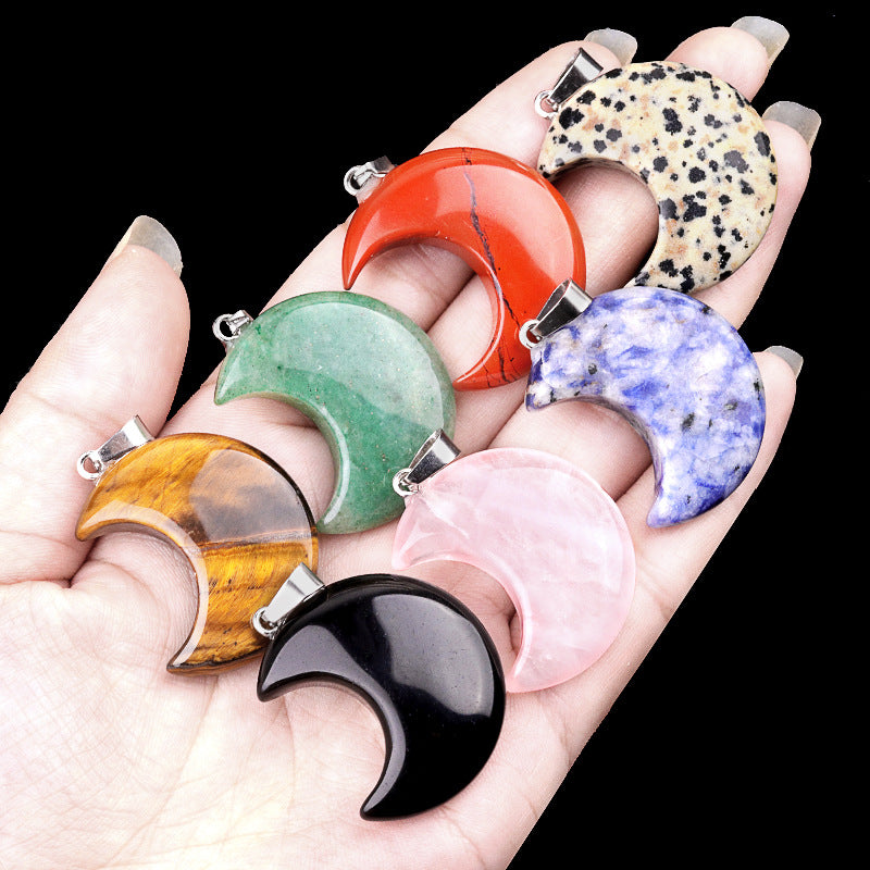 Wholesale Natural crystal agate stone 30mm moon pendant necklace pendant