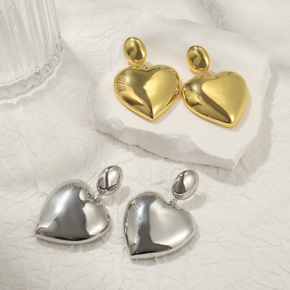 Wholesale Glossy Love Alloy Earrings