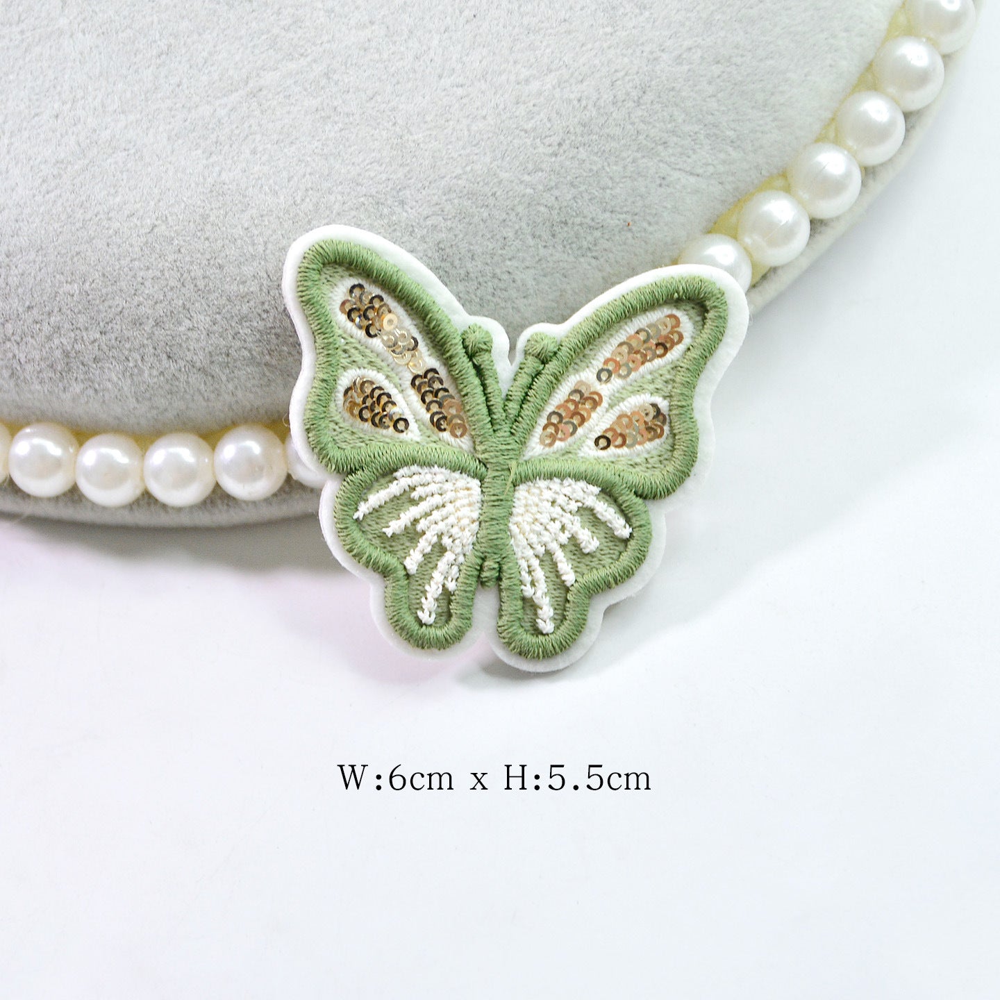 Wholesale Chic Pink Sequin Butterfly Embroidered Patch Felt Base DIY Sewing Decorative For Clothing Towels And Home Decor