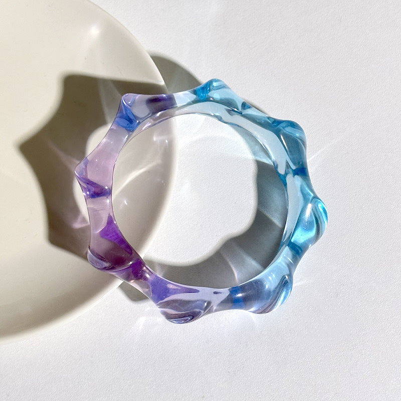 Wholesale 10pcs Yuyu new gradient transparent color matching wave round geometric resin bracelet ins color bracelet