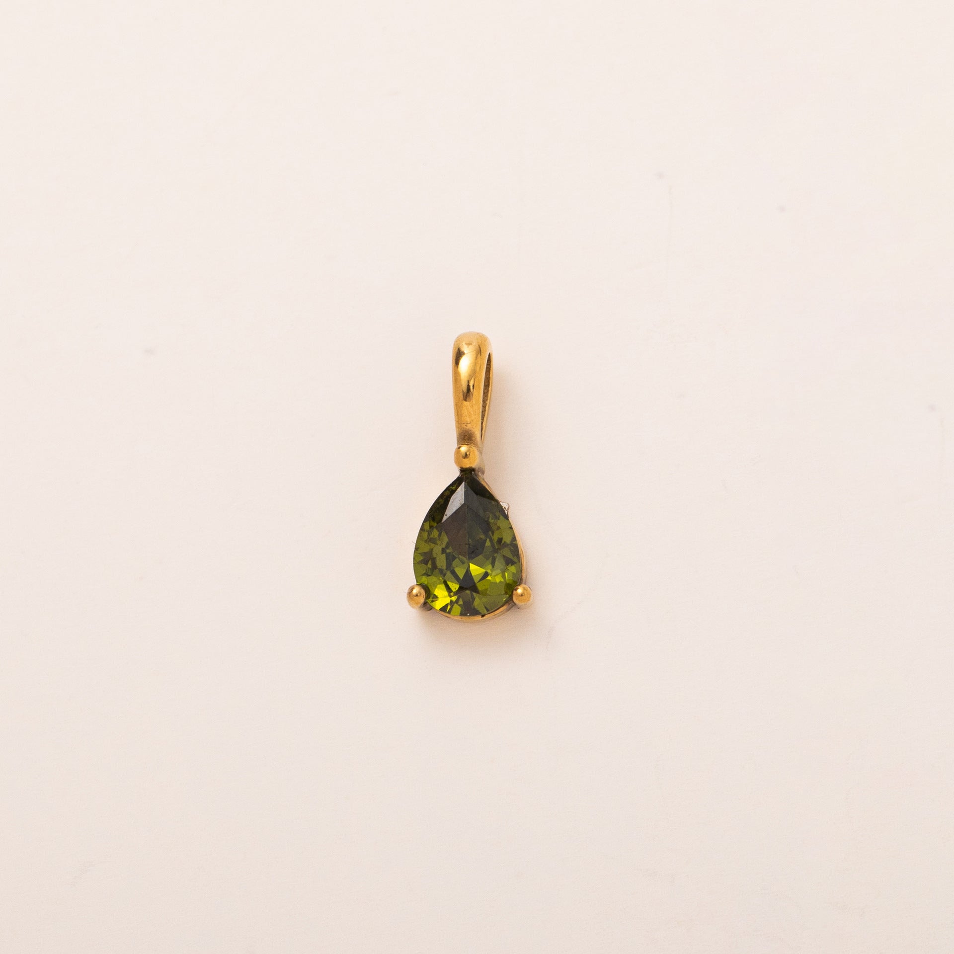 Wholesale Titanium Steel January Birthstone Drop Pendant Necklace 18K Gold Tone Stylish Jewelry Accessory For Gift And Daily Wear