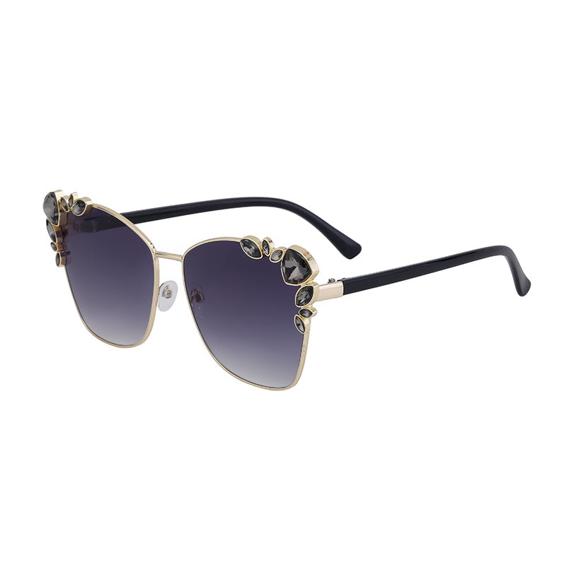Wholesale Cat-eye with Diamond High-end Trendy Street-style Sunglasses