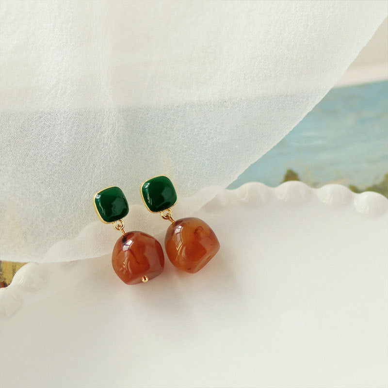 Wholesale Real Gold Electroplating Autumn and Winter Retro Fashion Temperament High-end Round Tiger Eye Stone Earrings