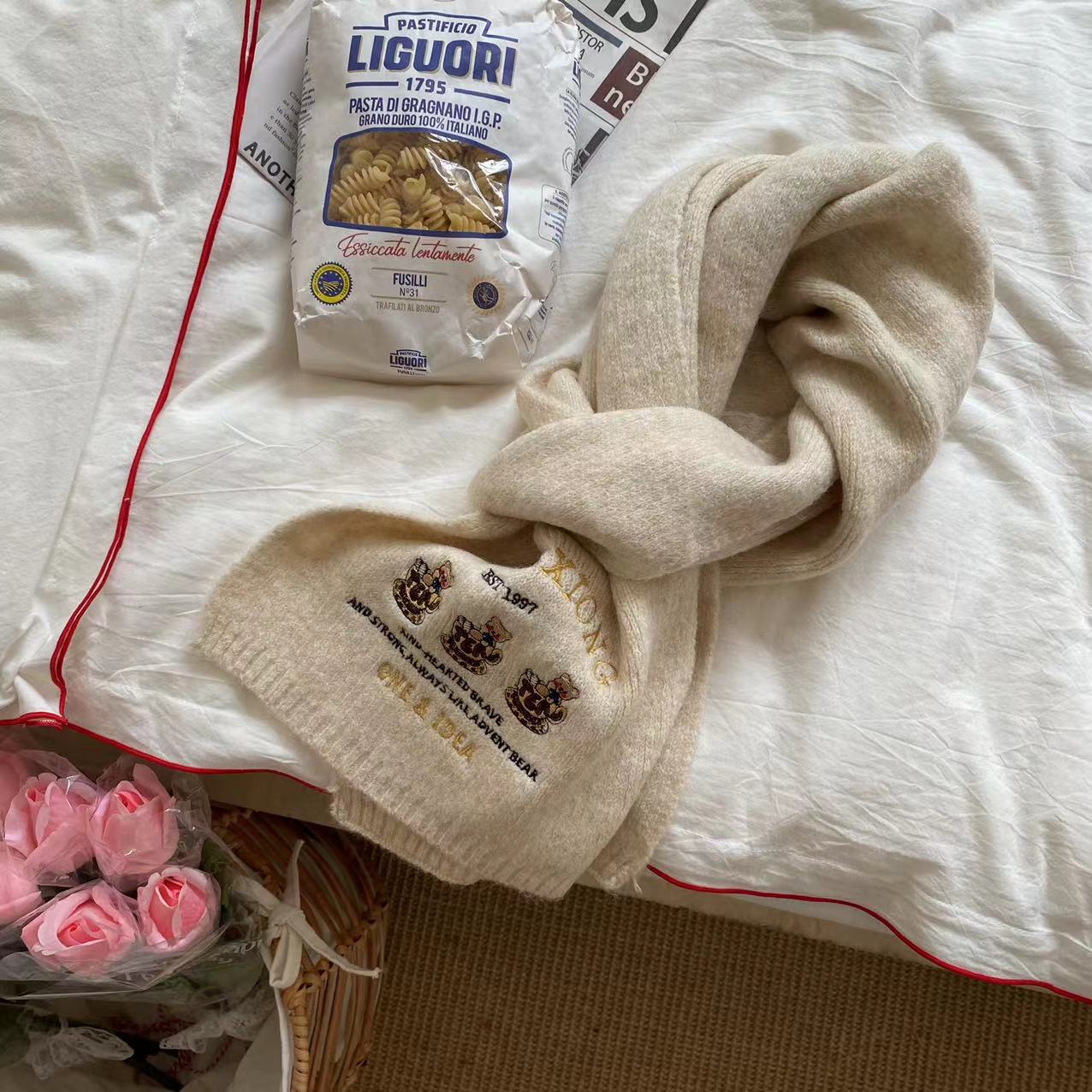 Wholesale Wool Embroidered Knitted Warm Thickened Bear Wool Scarf