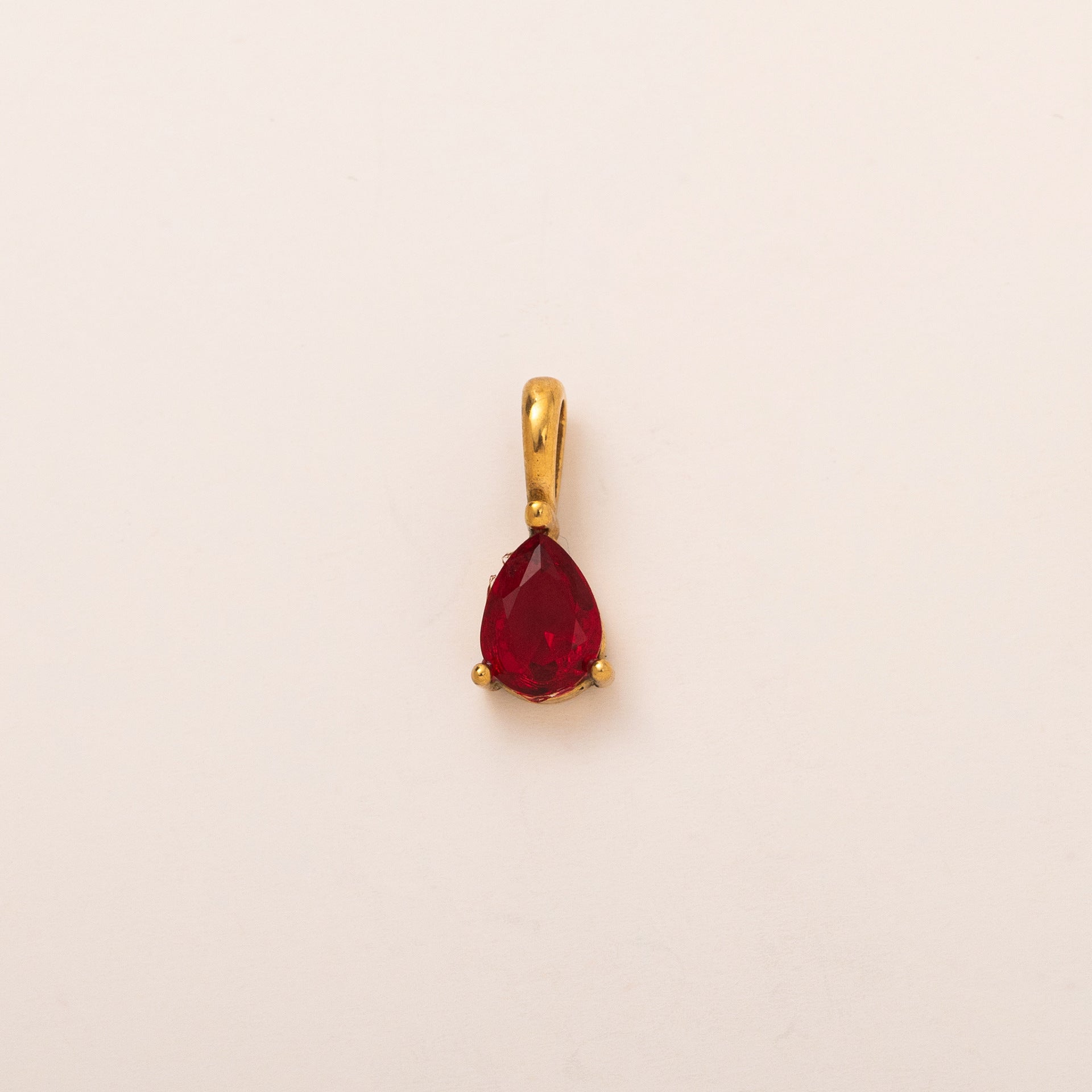 Wholesale Titanium Steel January Birthstone Drop Pendant Necklace 18K Gold Tone Stylish Jewelry Accessory For Gift And Daily Wear