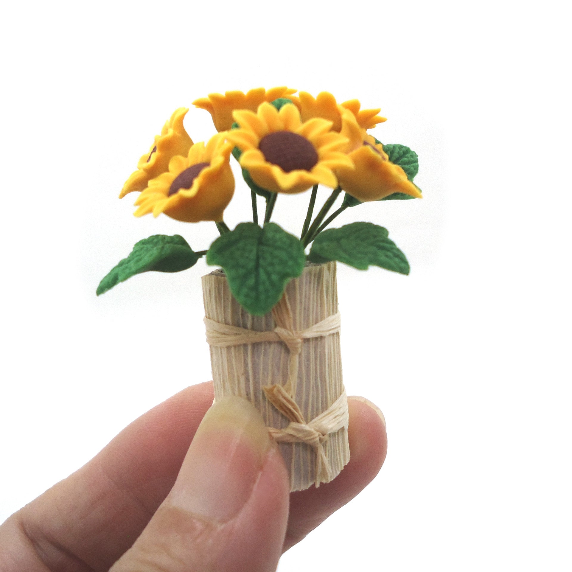 Wholesale 1:12 dollhouse accessories dollhouse simulation mini clay flower craft pot sunflower flower 6 models