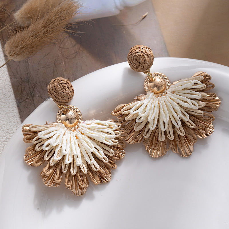 Wholesale Ethnic Style Hand-Woven Flower Earrings Bohemian Holiday Style Earrings
