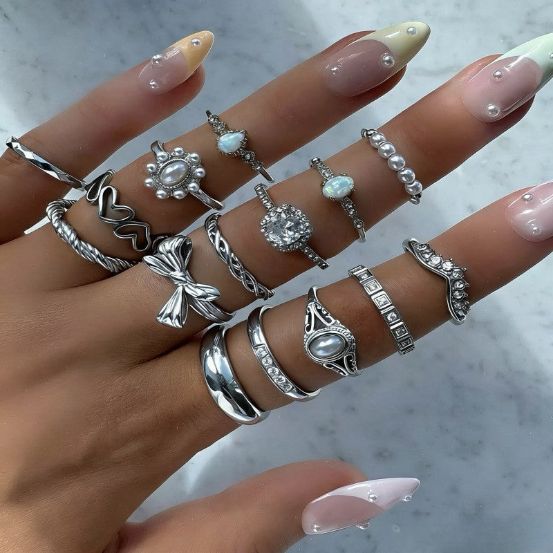 Wholesale Geometric Retro Irregular Diamond Set Ring Set