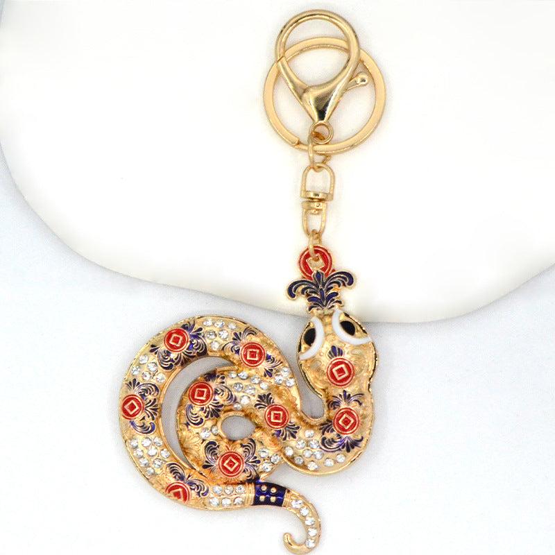 Wholesale Korean cross-border wholesale color snake keychain car pendant zinc alloy set rhinestone animal series backpack key chain