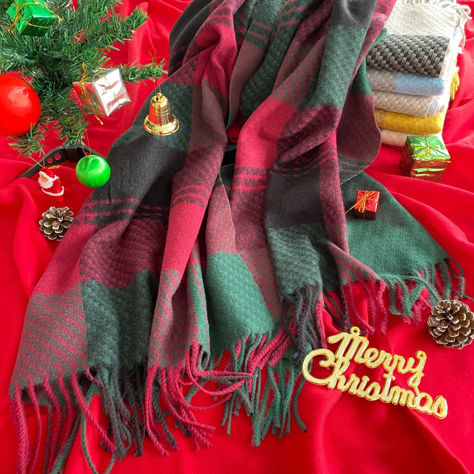 Wholesale Christmas Style Imitation Cashmere Scarves