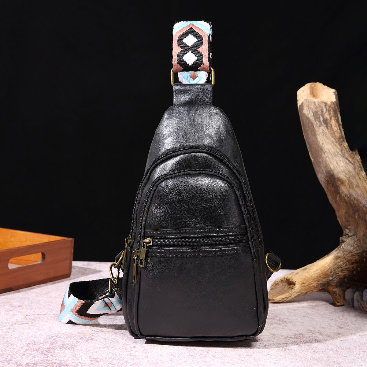 Wholesale Retro Casual Chest Bag PU Solid Color Crossbody Bag Bohemian Style Waist Bag