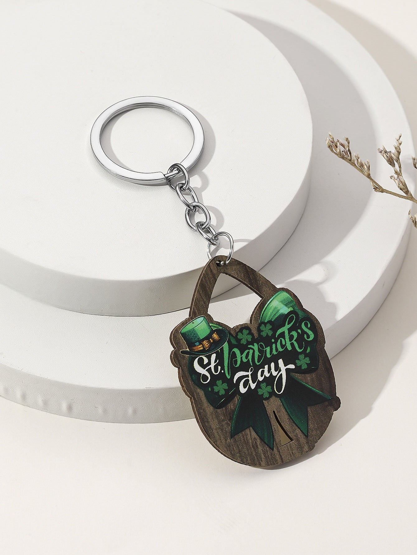 Wholesale St. Patrick's Day Green Water Drop Clover Wooden Keychain