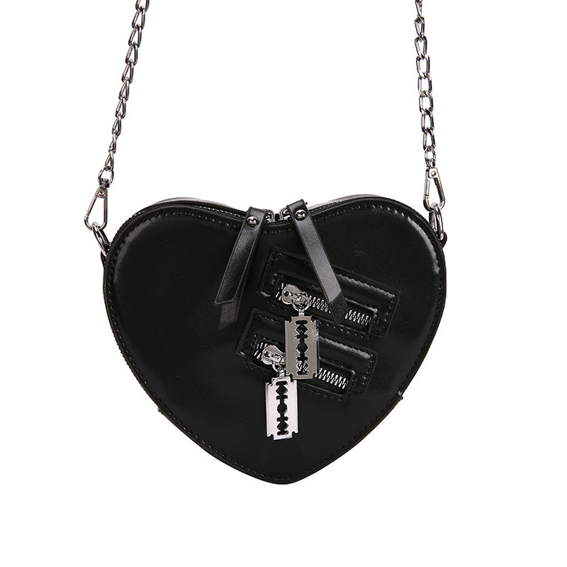 Wholesale PU Heart Chain Messenger Bag