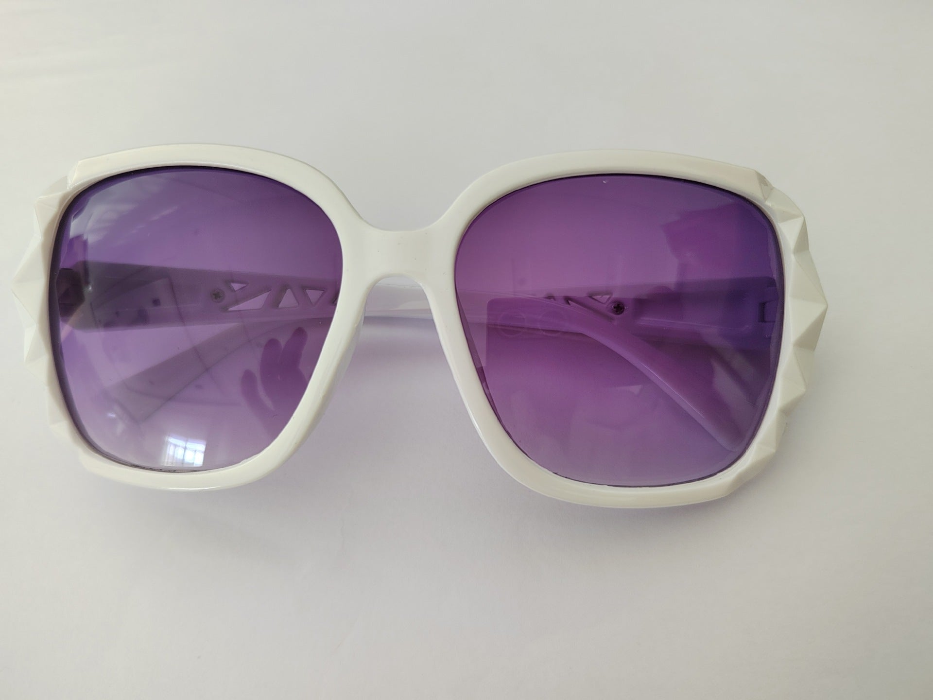 Wholesale Large Frame Polarized Women's UV Resistant Round Face Driving Sunglasses