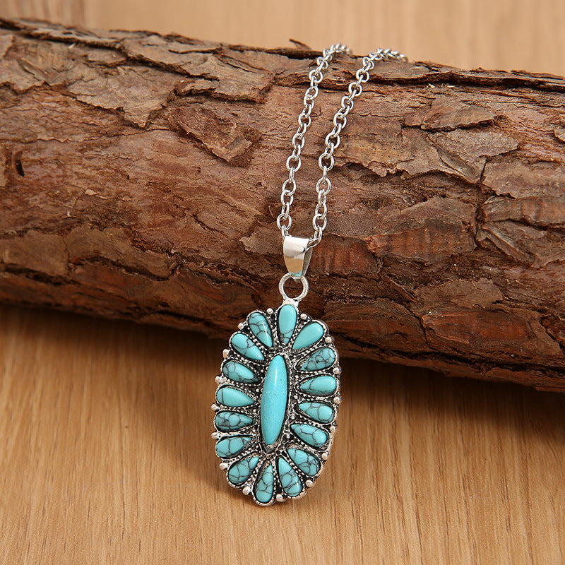 Wholesale Retro Exaggerated Turquoise Alloy Necklaces