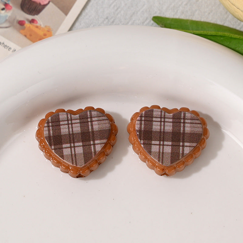 Wholesale 10pcs Wavy diagonal check heart Acrylic Beads