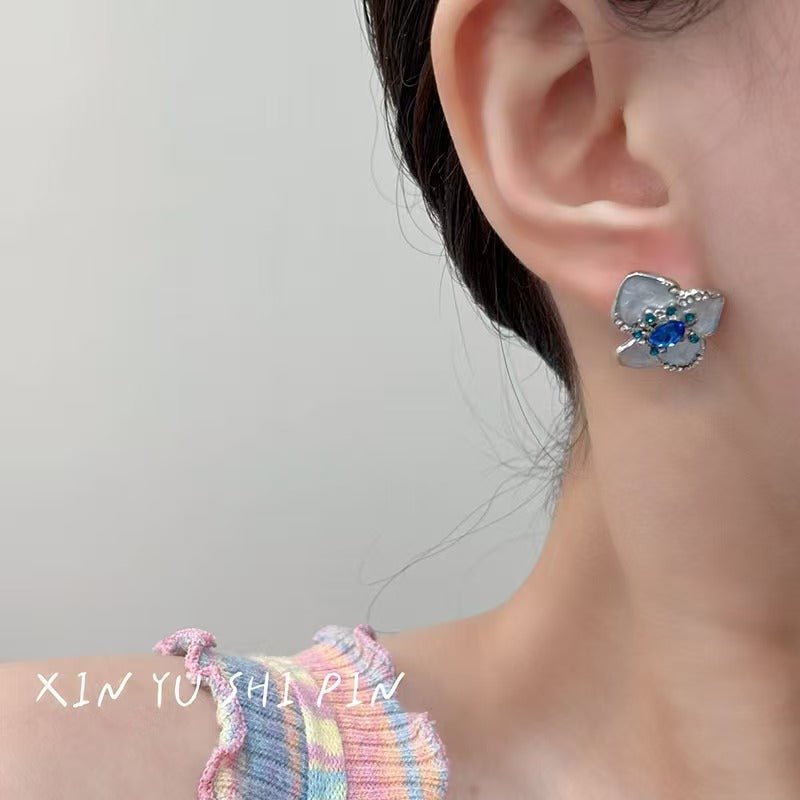 Wholesale Trendy Blue Three Dimensional Flower Earrings New Chinese Style Alloy Stud Earrings Boutique Jewelry Accessory For Resale