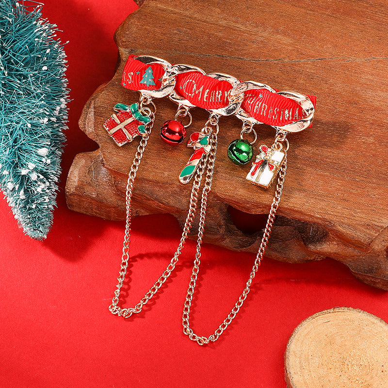 Wholesale Christmas Themed Alloy Brooch Pin Santa Snowman Elk Design Party Gift Accessory