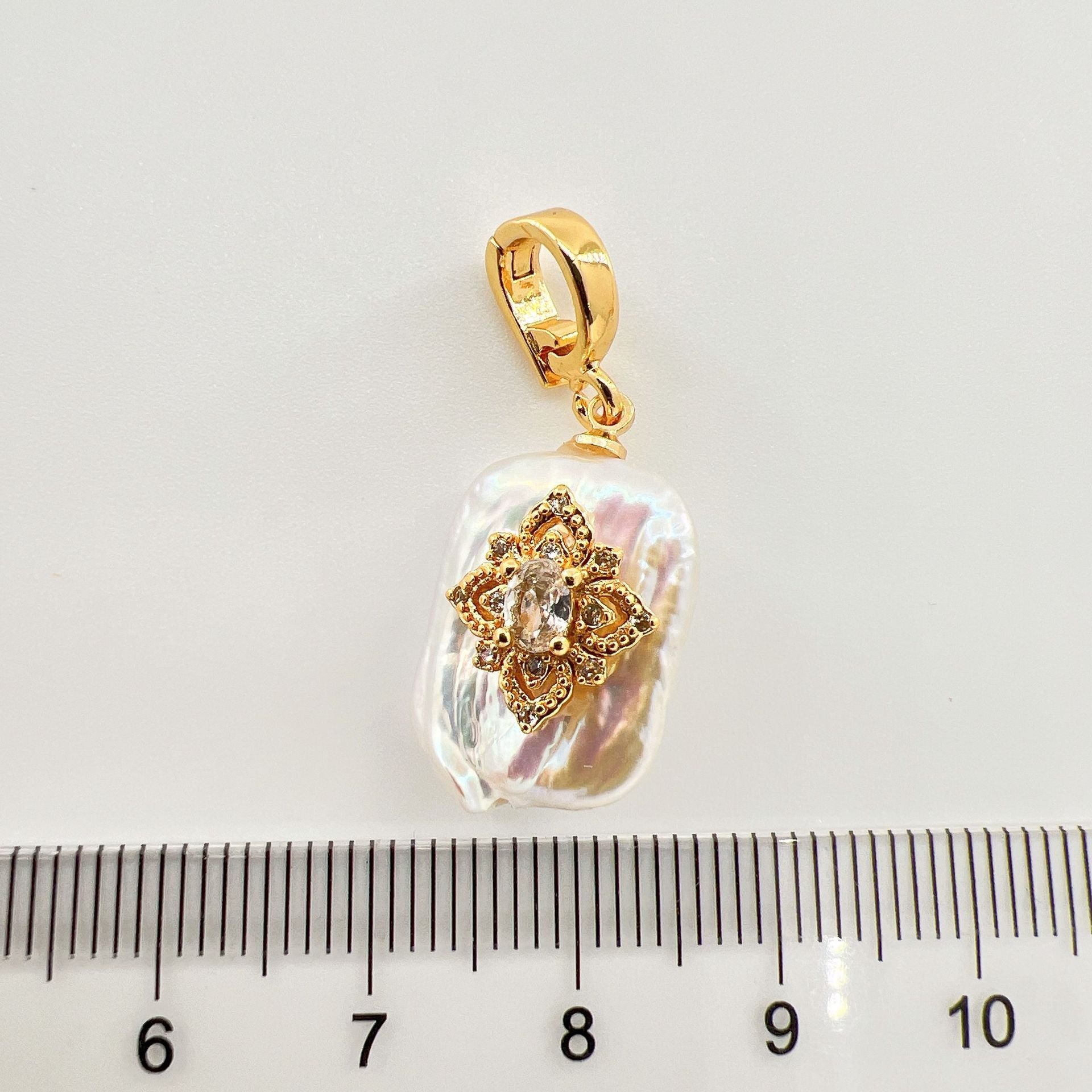 Wholesale Copper gold plated inlaid pearl shell cross butterfly heart pendant
