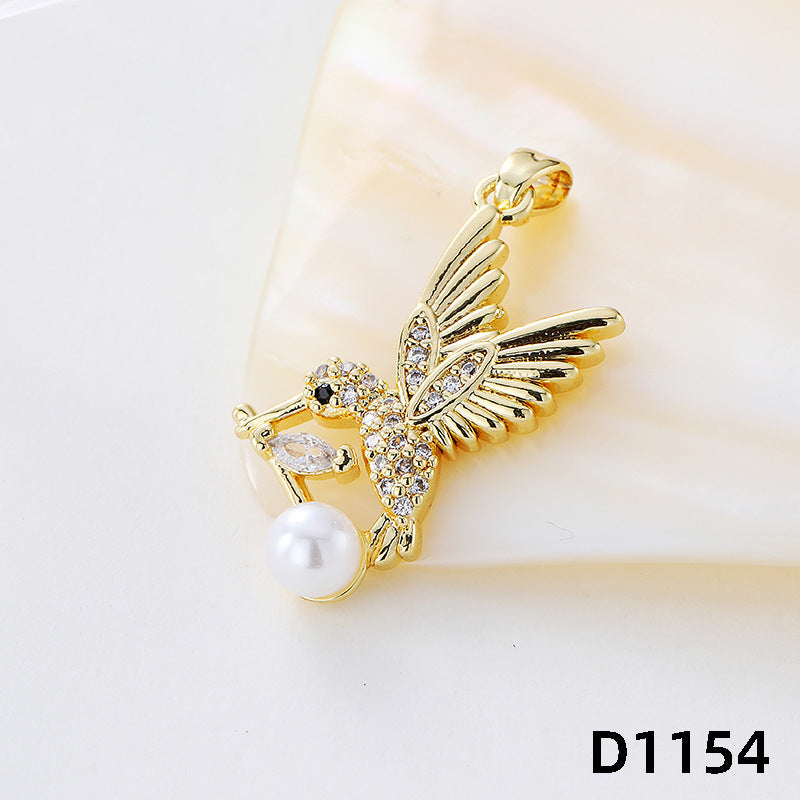 Wholesale High-grade Exquisite Bird Necklace Accessories Copper Plated Real Gold Color-preserving Pendant