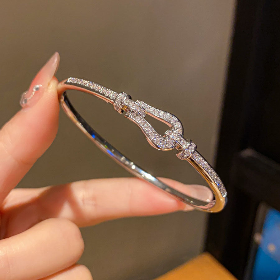 Wholesale Temperament  bracelet new style high-end fashion versatile bracelet jewelry