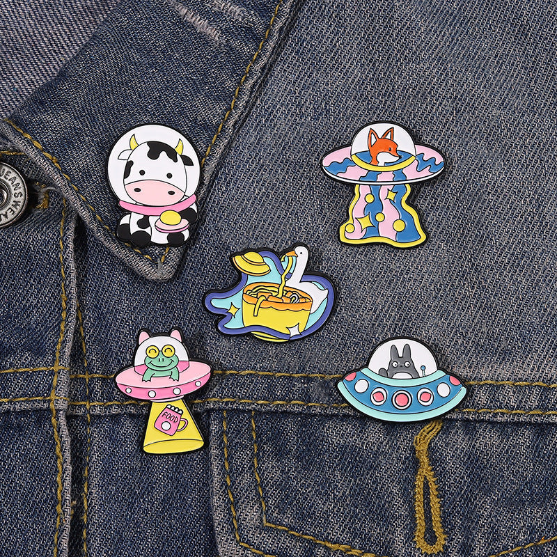 Wholesale Alloy Cartoon Astronaut Frog Cow