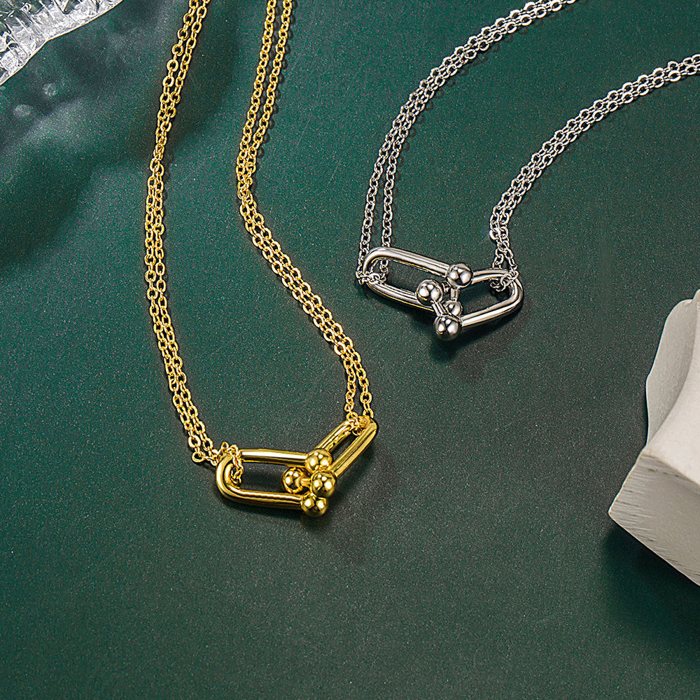 Wholesale Valentine's Day Double Ring Horseshoe Buckle Necklace